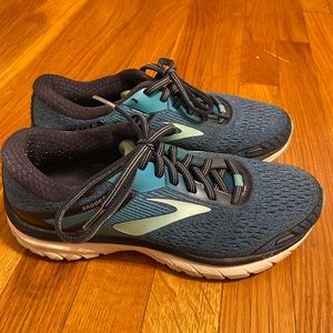 Brooks Women’s Adrenaline GTS 18 - Running Shoes